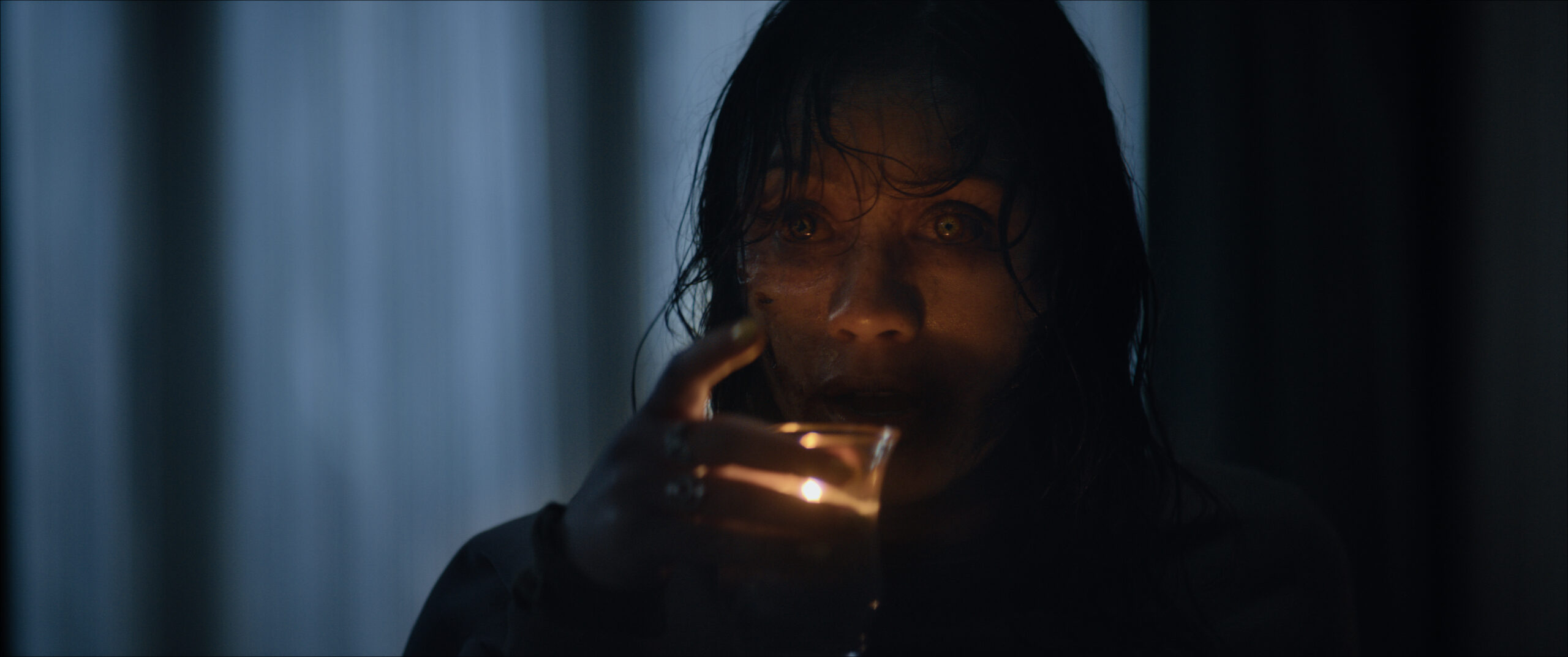 Evil Dead Burn - still officiel