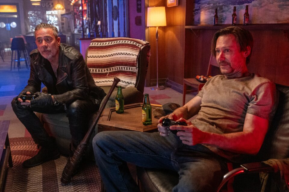 Lauren Cohan et Jeffrey Dean Morgan dans The Walking Dead: Dead City saison 3