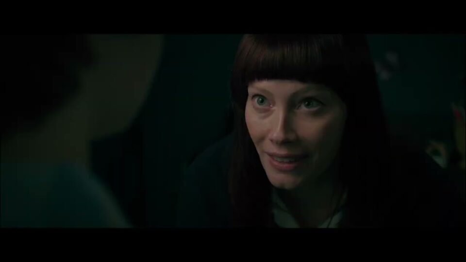 Bande-annonce de The Room Below avec Alyssa Sutherland