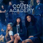 Affiche officielle de la série Coven Academy sur Disney+
