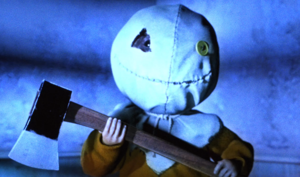 Sam, la figure masquée de Trick ’r Treat, dans la bande-annonce de Season’s Greetings 2 : Mischief Night